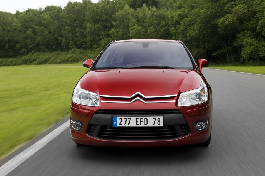  Citroen C4 2008 года  (фото 32 из 69)